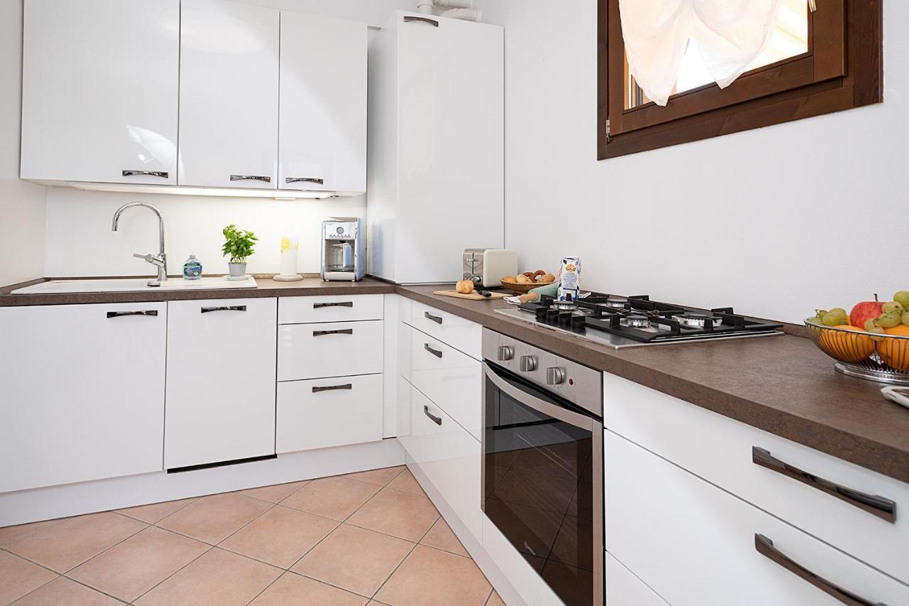 Apartment Blanco - Regarda Travel Lazise Bagian luar foto